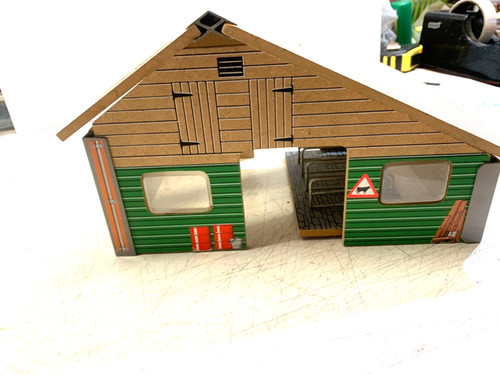 Britains farm wooden - britains.farm.1:32.wooden,